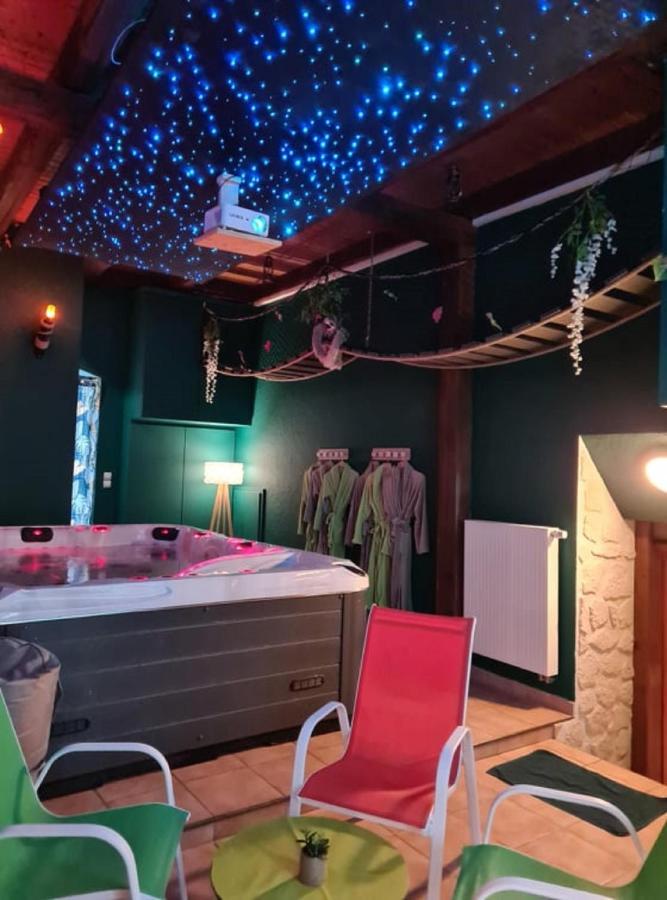 Villa Maelio Jacuzzi Sauna Et Salle De Jeux - Privatif Saint-Maurice  Exterior foto