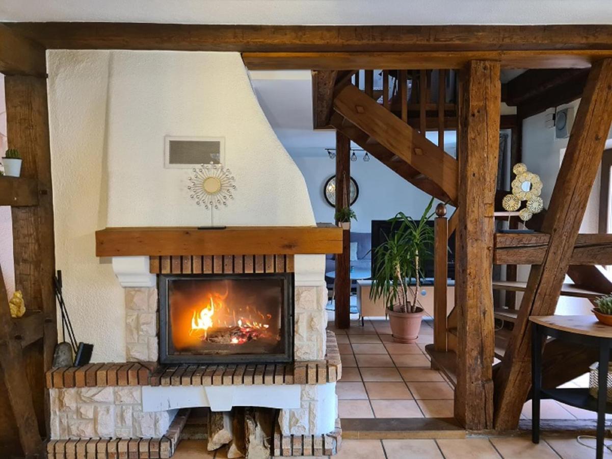 Villa Maelio Jacuzzi Sauna Et Salle De Jeux - Privatif Saint-Maurice  Exterior foto